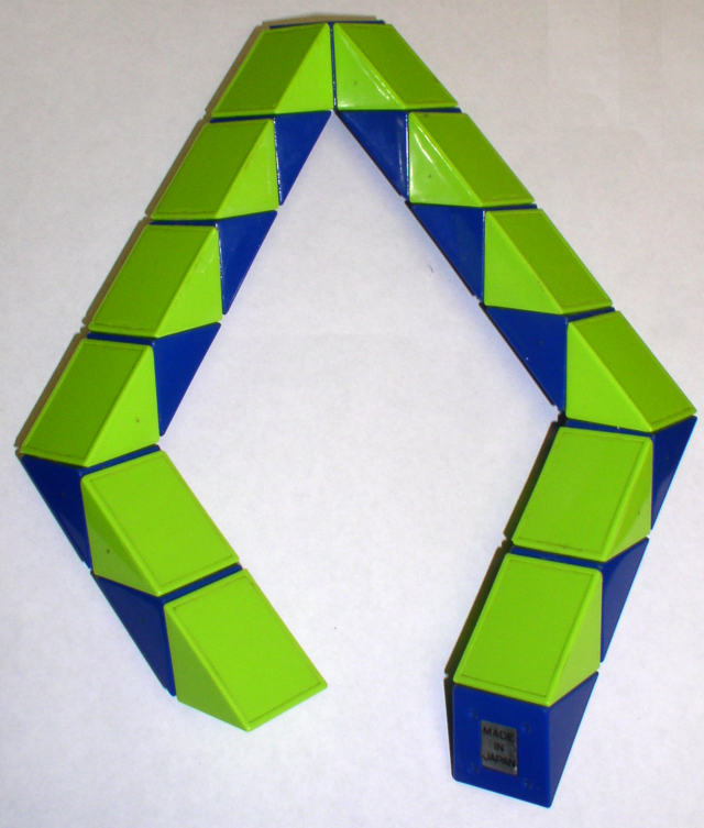 rubik's snake invented by Ernő Rubik