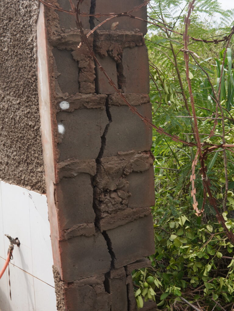 25th May Floods - crack in the wall - Peter's Box